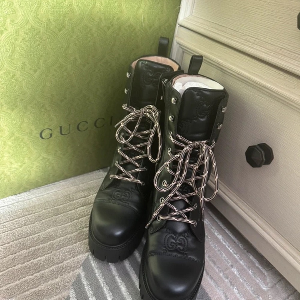 Gucci Black Leather Lug-Sole Combat Booties with Contrast Laces